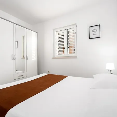 Apartment Ana-Marija Makarska Exterior photo
